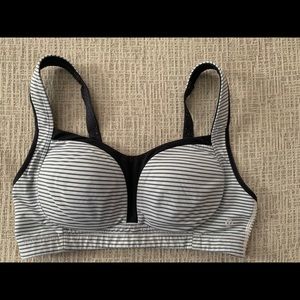 Tata Tamer Bra - Lululemon size 34D